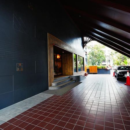 Abbott Hotel Νάβι Μουμπάι Εξωτερικό φωτογραφία