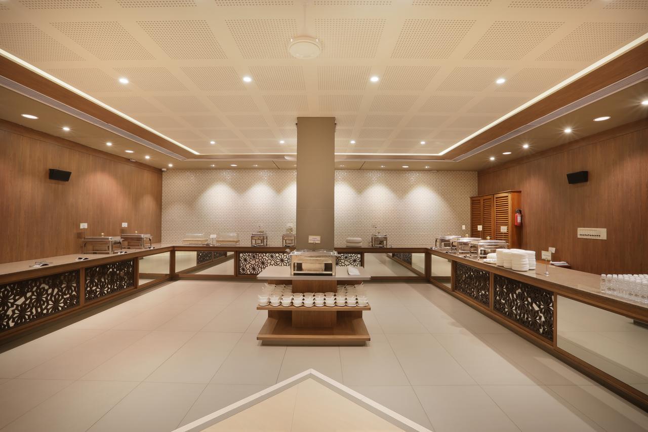 Abbott Hotel Νάβι Μουμπάι Εξωτερικό φωτογραφία