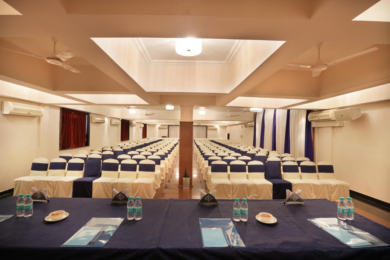 Abbott Hotel Νάβι Μουμπάι Εξωτερικό φωτογραφία
