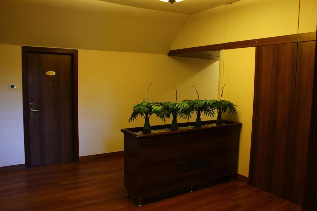 Abbott Hotel Νάβι Μουμπάι Εξωτερικό φωτογραφία