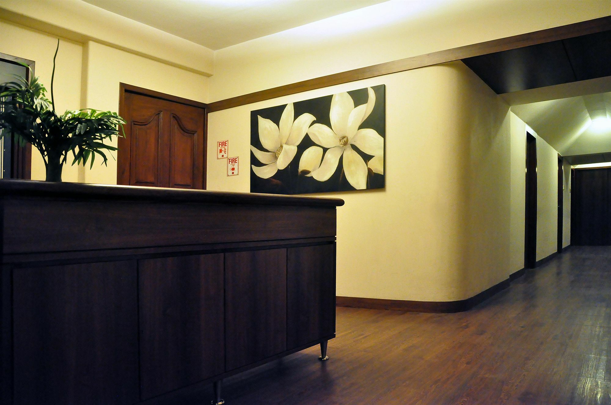Abbott Hotel Νάβι Μουμπάι Εξωτερικό φωτογραφία
