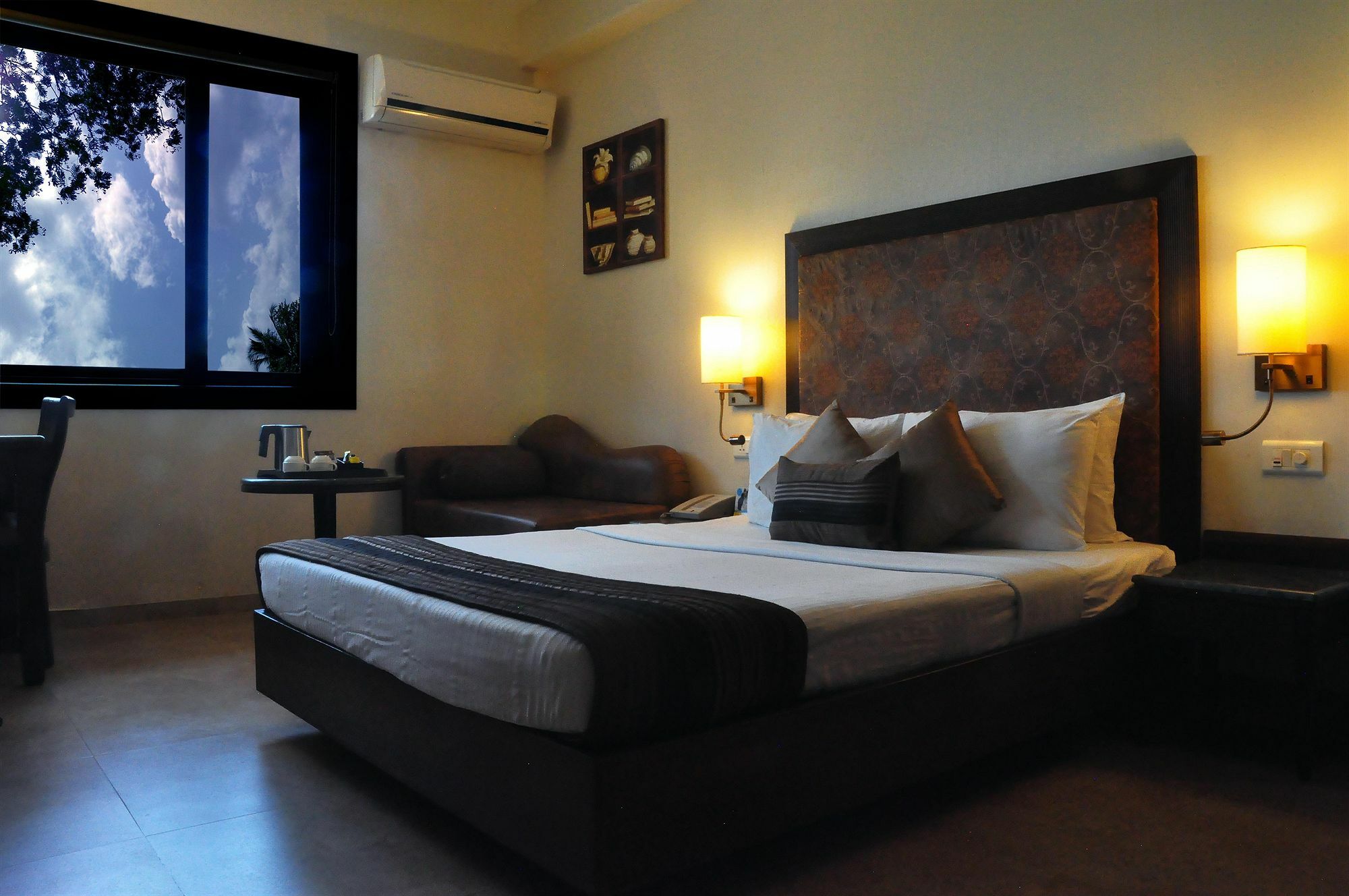 Abbott Hotel Νάβι Μουμπάι Εξωτερικό φωτογραφία