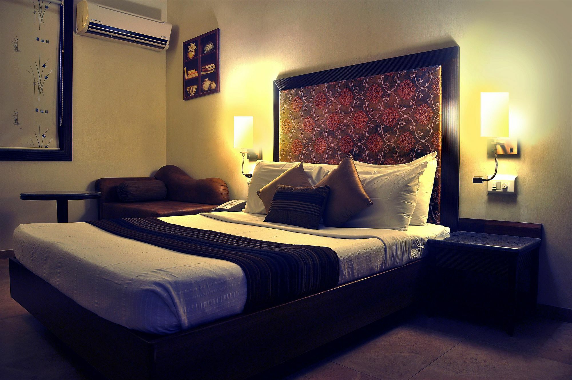 Abbott Hotel Νάβι Μουμπάι Εξωτερικό φωτογραφία